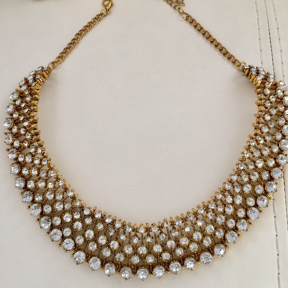 Statement Crystal Rhinestone Necklace - Picture 4 of 7